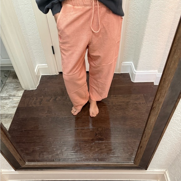 NEW NWT Free People Movement Score Board Pants Small Pastel Peach - Picture 2 of 6